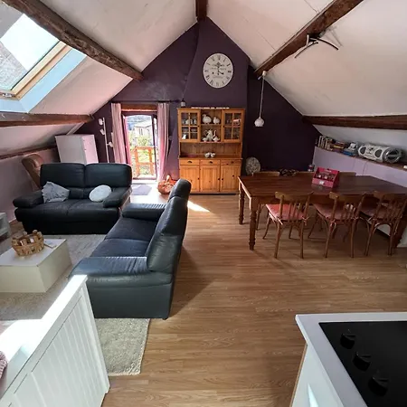 La Maison Du Bonheur - Gite Rulina - Corancy Esterno foto