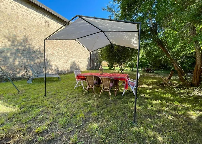 La Maison Du Bonheur - Gite Rulina - Corancy